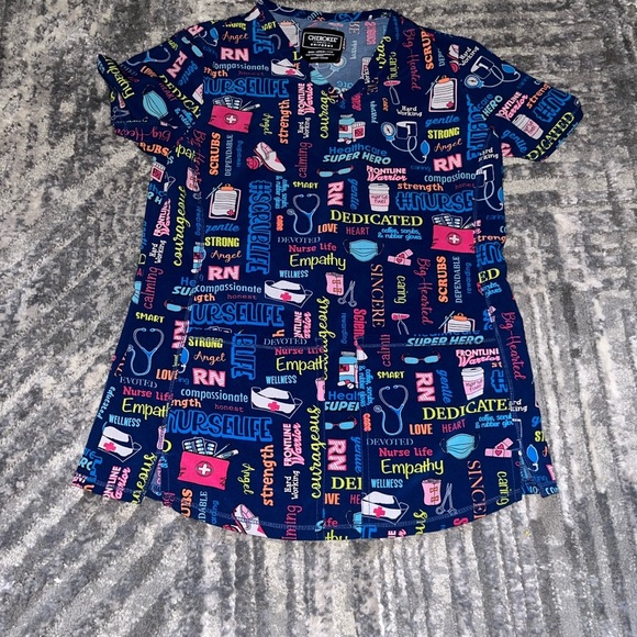 Women’s Scrub Top - Picture 1 of 4